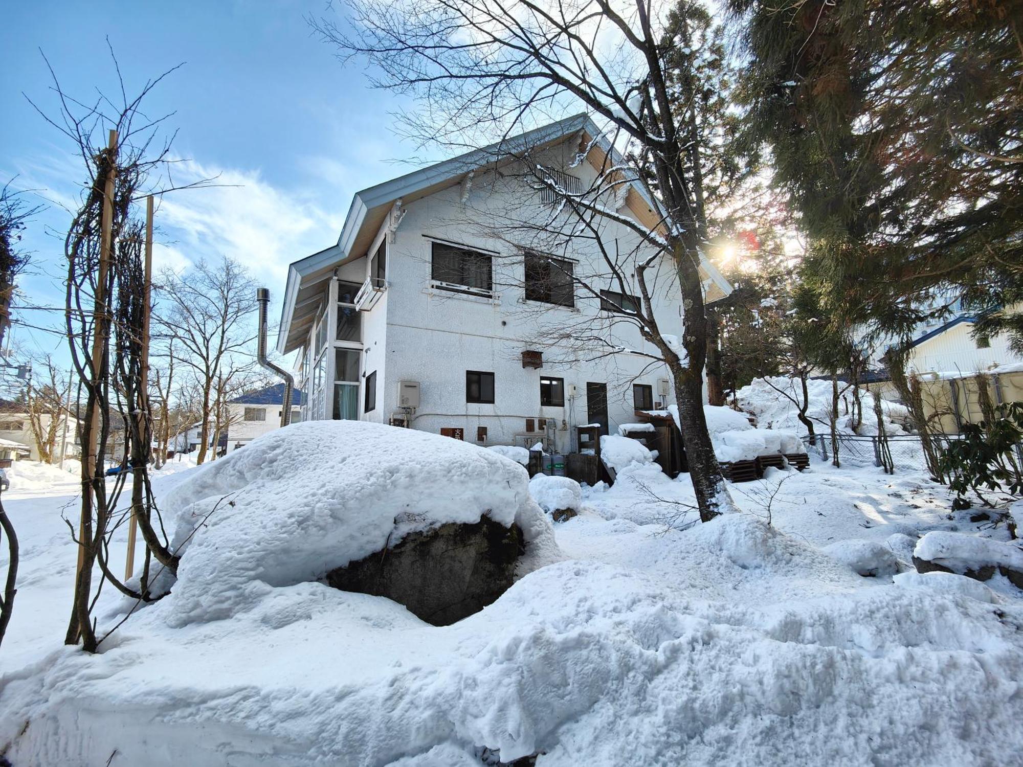 Hotel Foxtrot Hakuba Zewnętrze zdjęcie